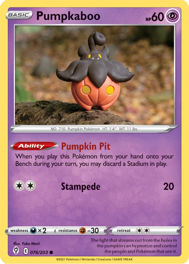 Pumpkaboo #76/203 Common - Evolving Skies Pokemon card